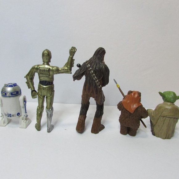 lot Star Wars figures Vader Fett Greivous Jar Jar Yoda C3 R2 Wicket Chewy droids - Picture 12 of 12